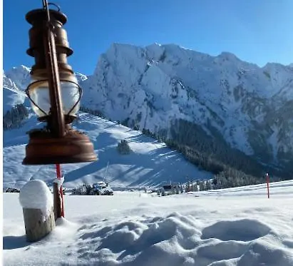 Appartement Coeur De Chalet Manigod Esterno foto